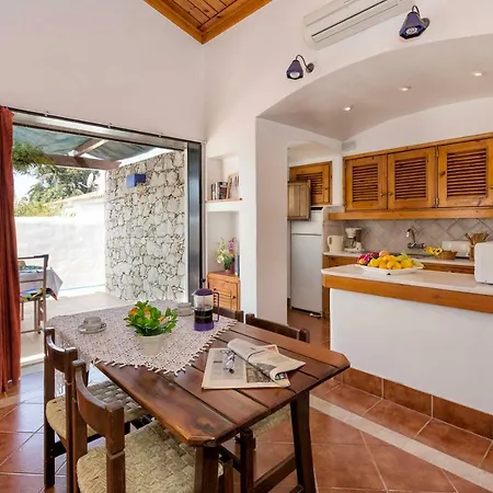 Holiday home Jacaranda